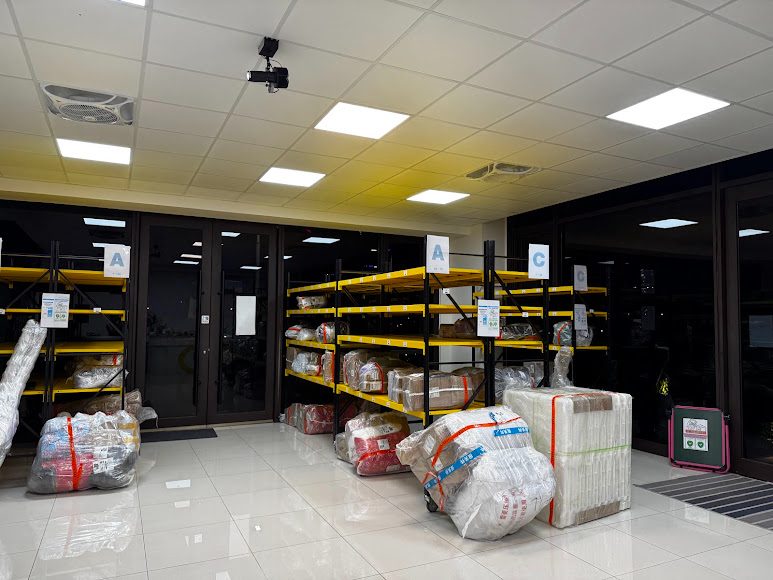 台中西屯自取店店內貨架